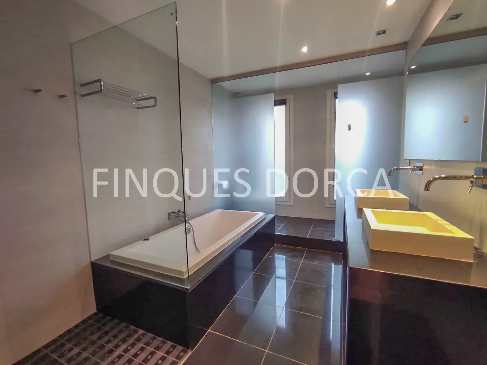 Unifamiliar a cuatro vientos con jardín, piscina y vistas al mar, foto 22