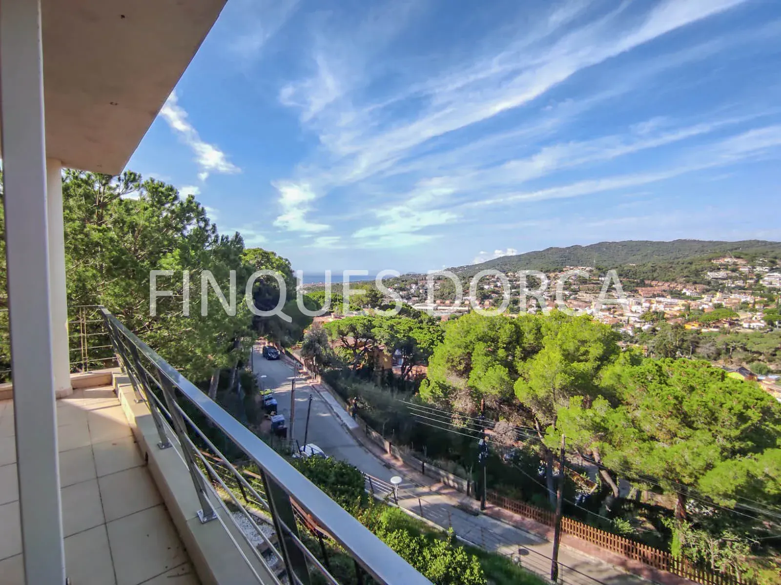Unifamiliar a cuatro vientos con jardín, piscina y vistas al mar, foto 32