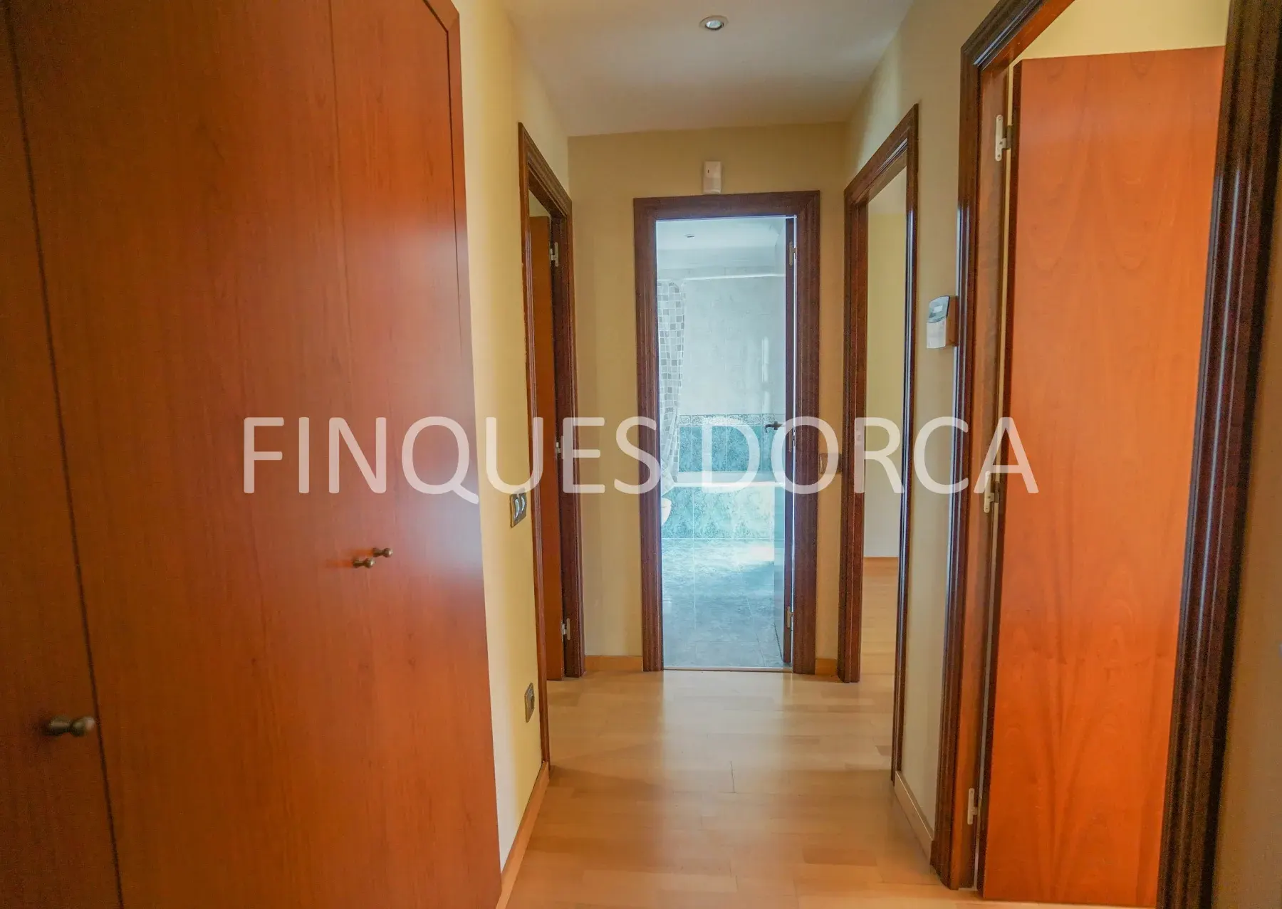 Piso reformado en Cabrils II con piscinas y tenis, foto 15