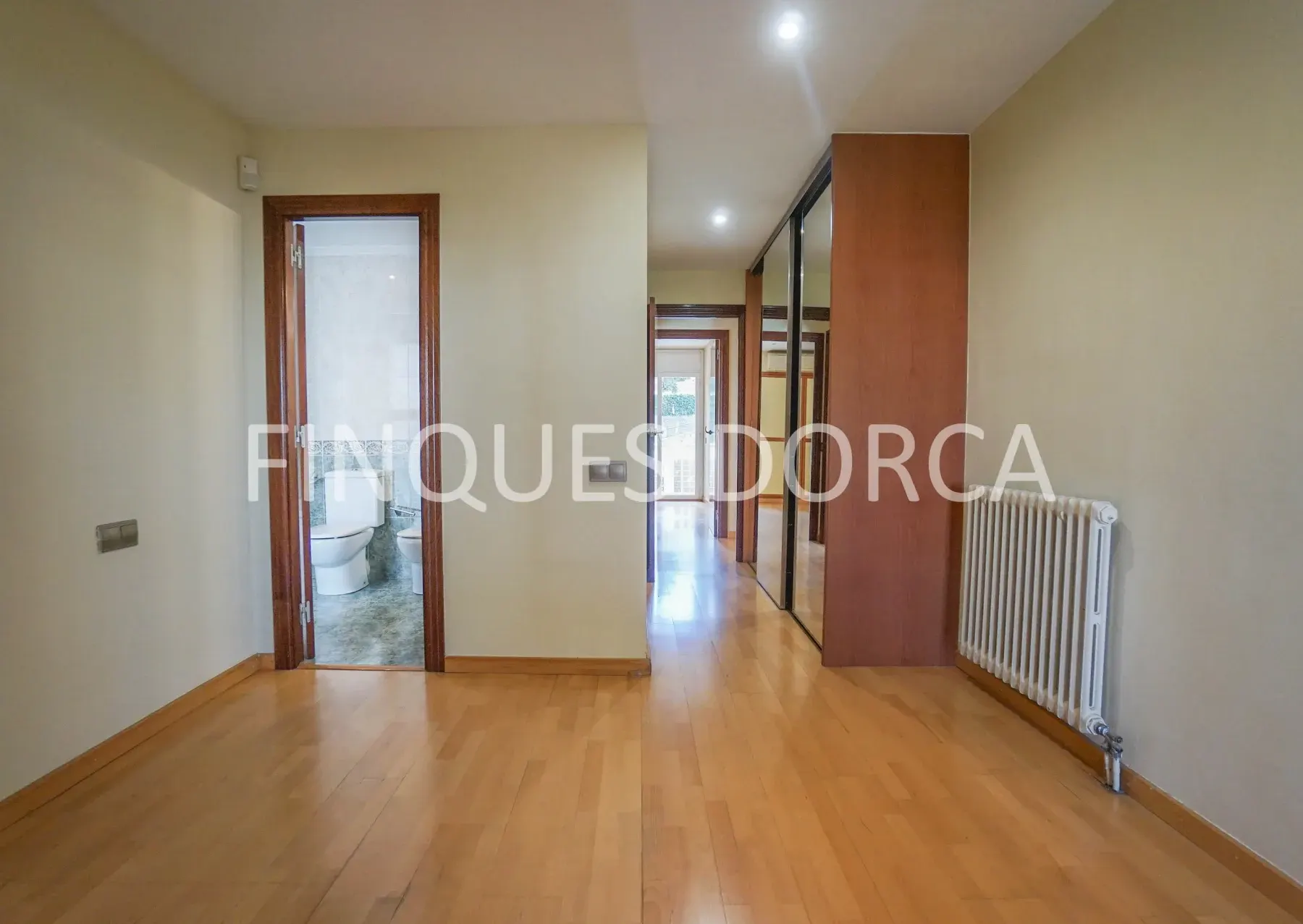 Piso reformado en Cabrils II con piscinas y tenis, foto 16