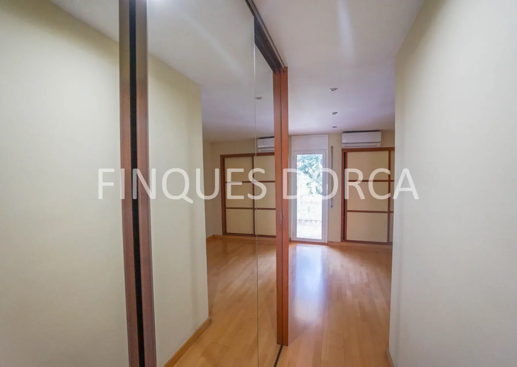 Piso reformado en Cabrils II con piscinas y tenis, foto 21