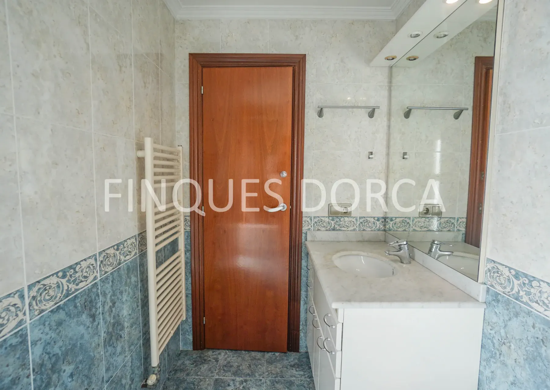 Piso reformado en Cabrils II con piscinas y tenis, foto 33