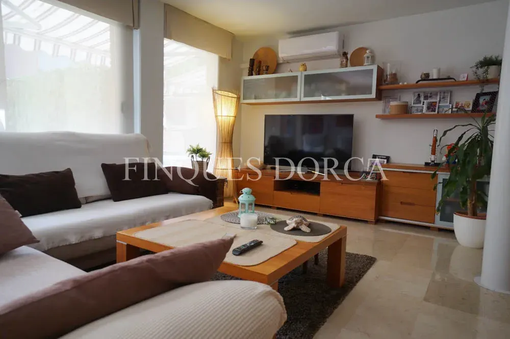 Casa adosada con jardín y piscina comunitaria en Cabrils, foto 11