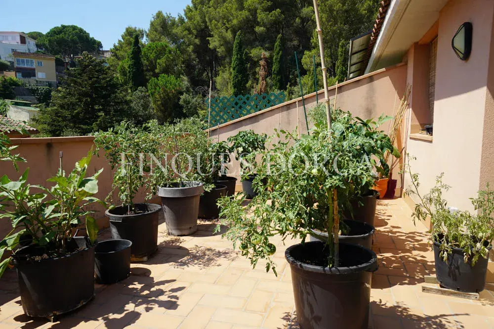 Casa adosada con jardín y piscina comunitaria en Cabrils, foto 10