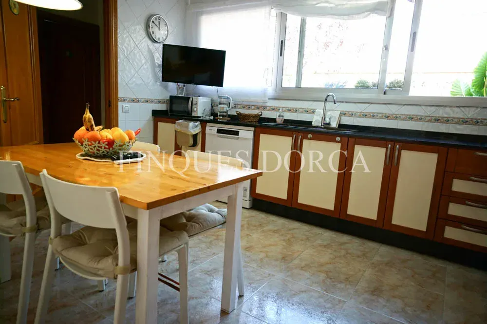 Casa adosada con jardín y piscina comunitaria en Cabrils, foto 17