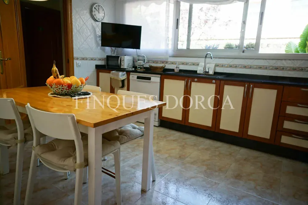 Casa adosada con jardín y piscina comunitaria en Cabrils, foto 18