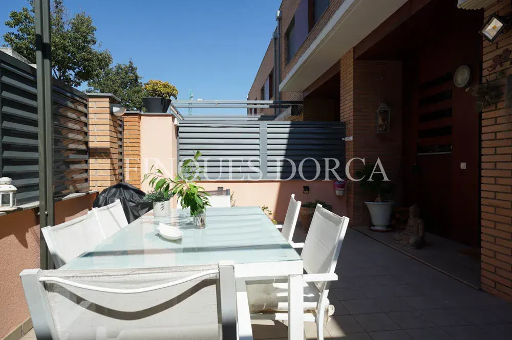 Casa con ascensor privado en Cabrils, foto 5