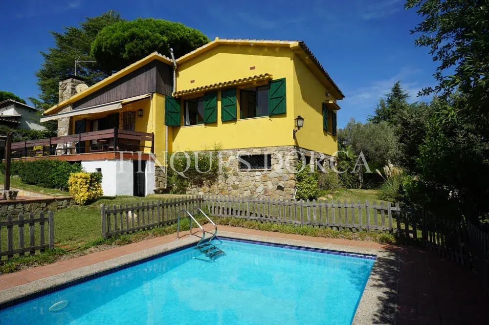 Casa con piscina en Vilassar de Dalt